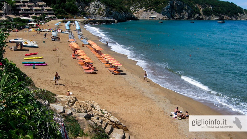 Isola Del Giglio Spiagge E Coste Campese Arenella