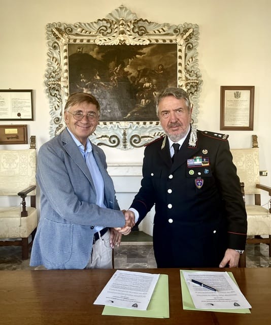 Presidente del Parco Nazionale dott. Giampiero Sammuri e il Comandante del Comando Carabinieri per la Tutela della Biodiversità Gen. D. Antonio Danilo Mostacchi